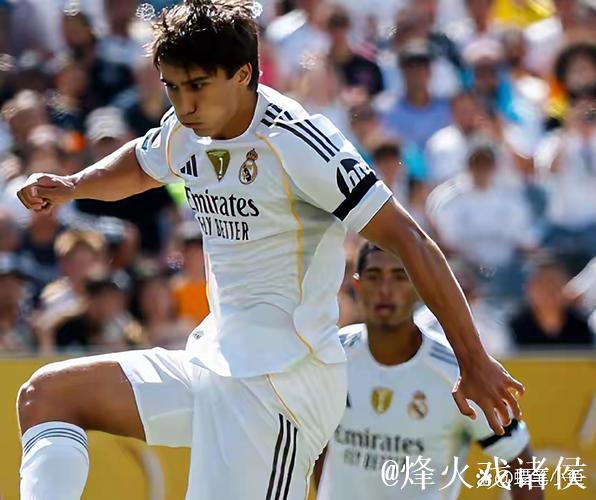 阿隆索长记性了！重用皇马24岁巨星+2场进2球，居莱尔又首发被换