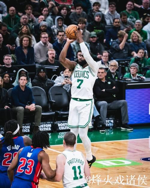 活塞暴击绿军，超级状元32+10，FMVP狂砍34+8+7，却无力回天