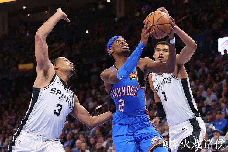 亚历山大34分闪耀全场,雷霆大胜马刺 亚历山大34分闪耀全场,雷霆大胜马刺
